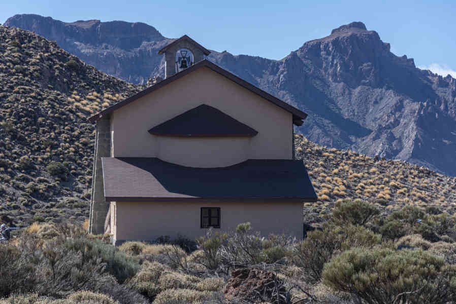 Tenerife 34 - parque nacional del Teide - ermita de Las Nieves.jpg